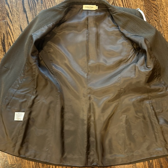 Calvin Klein wool blend suit made in USA - Picture 6 of 11